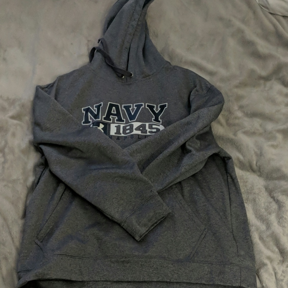 Navy Under Armour Sweatshirt